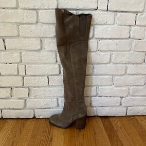 Kelsi Dagger Logan boot